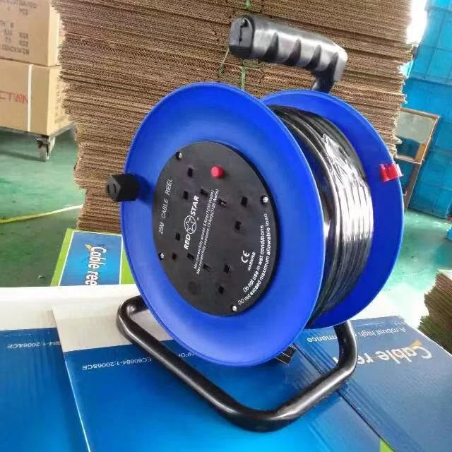 KEJIA Hot Sale Standard Grounding Extension Socket  Power Strip Black British Cable Plug  small british type extension cord reel