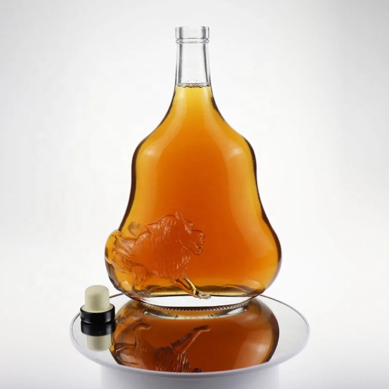 Custom embossed logo 1 liter liquor glass brandy bottle with cork