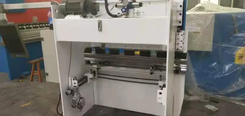 WC67Y 30 tons or 40T 1600mm hydraulic metal plate press brake machine with cnc or nc controller for sale