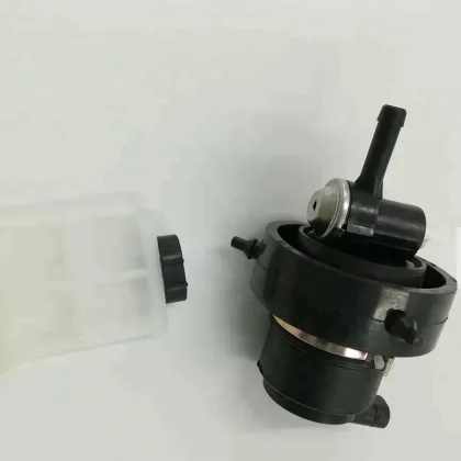 12V Low Pressure Electric Gasoline Fuel Pump  17042-51L01 Fits For Nissan Tsuru III GS E16E L4 1.6L