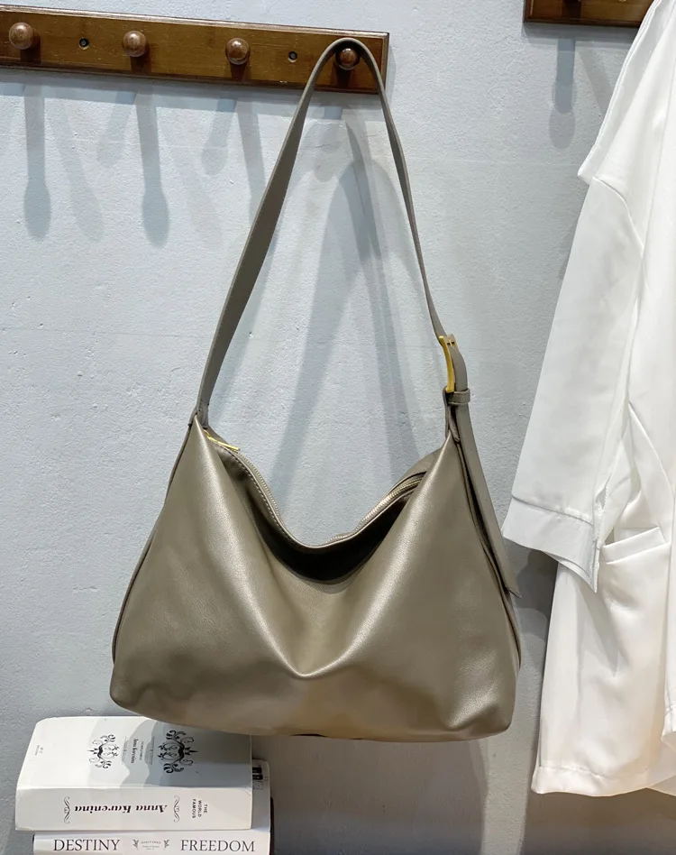 Waxed Canvas Italy Leather Messenger Bags Convert Adjust Belt Chest Waist Bag Hunting for Fishing Camping