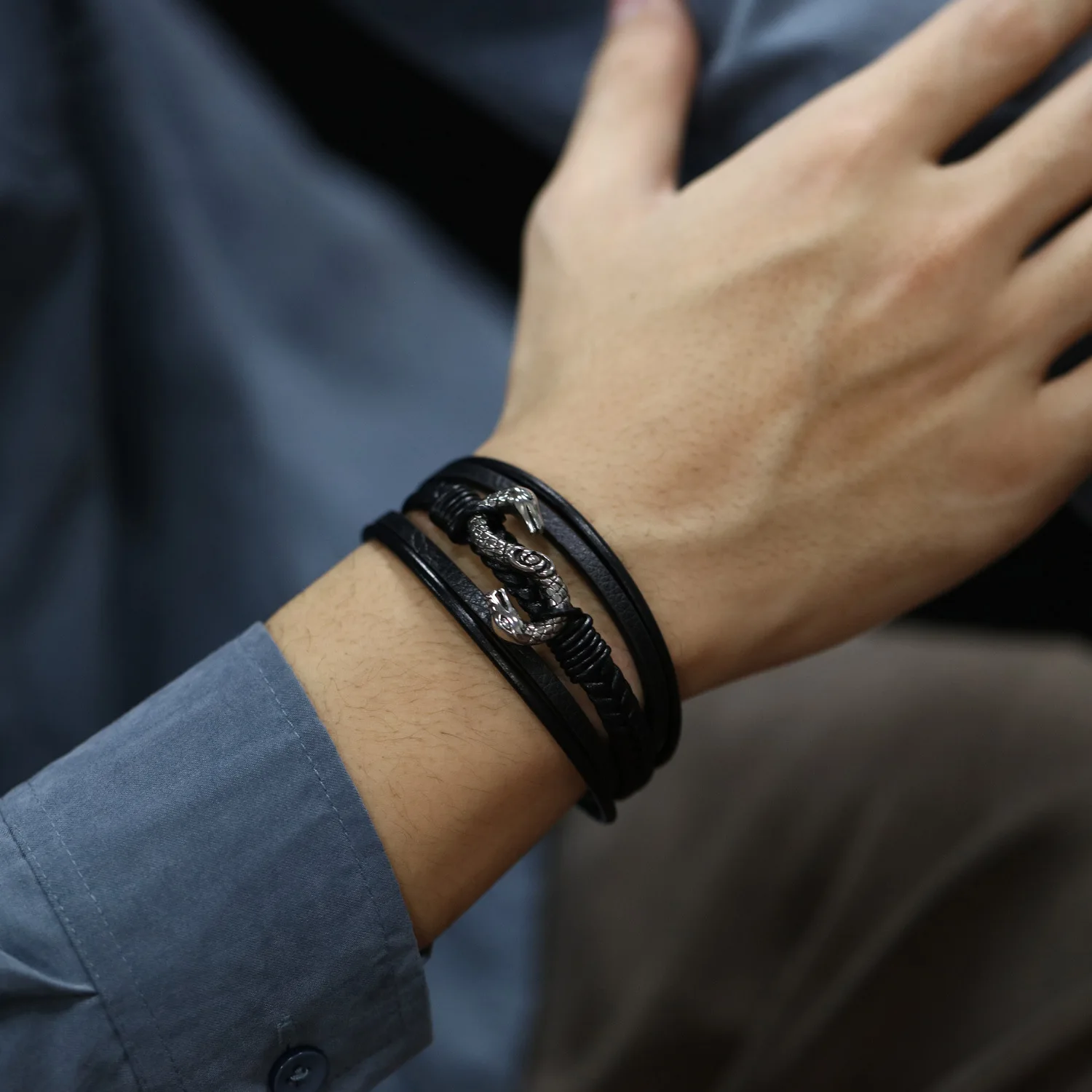 New Design Hand Wrist Leather Bangle Jewelry Hip hop Double Snake Head Braided Leather Stainless Steel Bracelets For Men