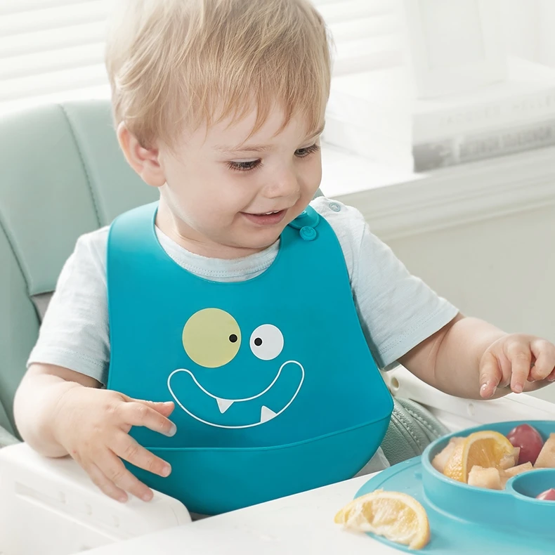 KUB wholesale cute cartoon infant bib with food-catcher soft waterproof food grade silicone baby bibs