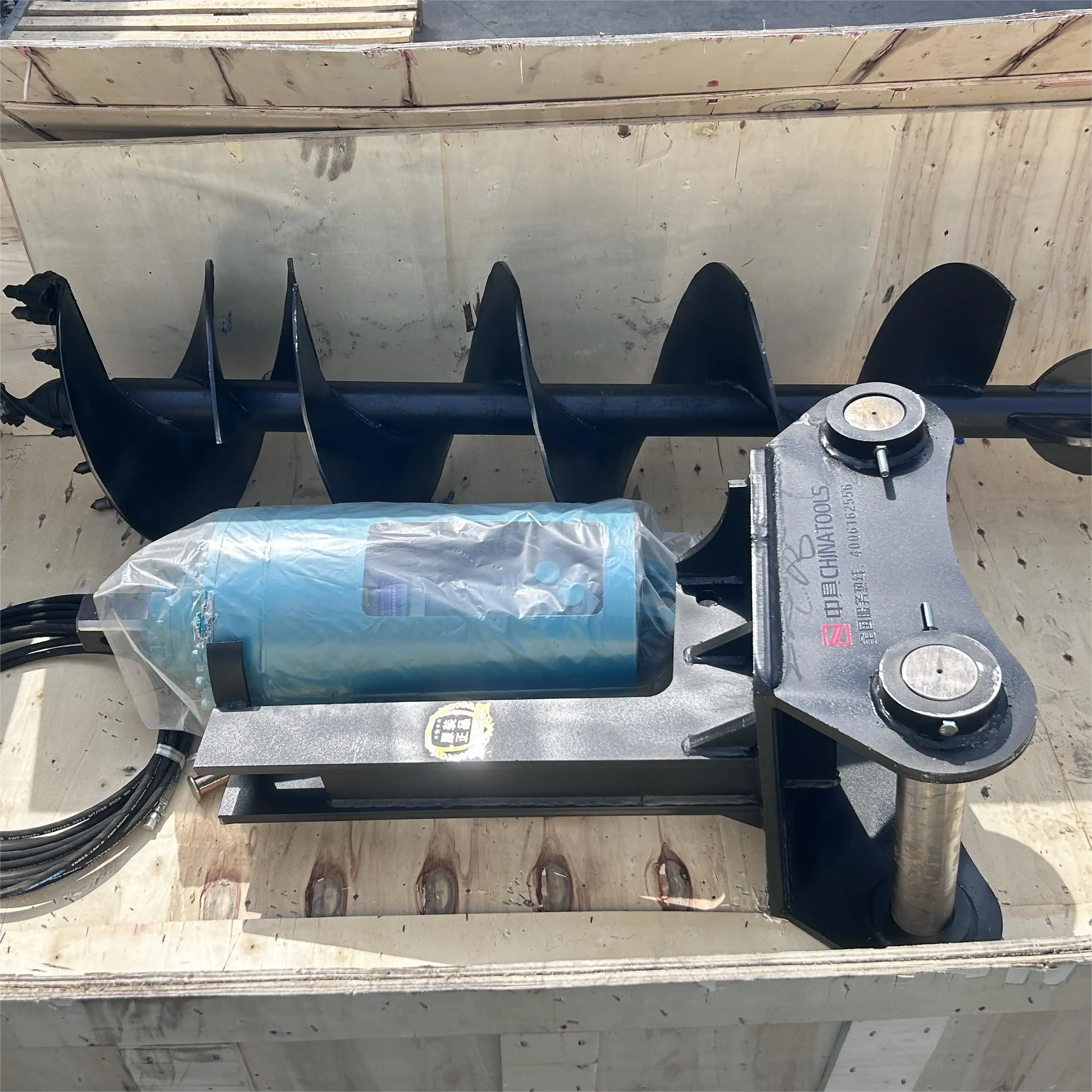 Gasoline ground solid 52cc 63cc gas post hole zhongju digger earth rod auger drill bit for sale