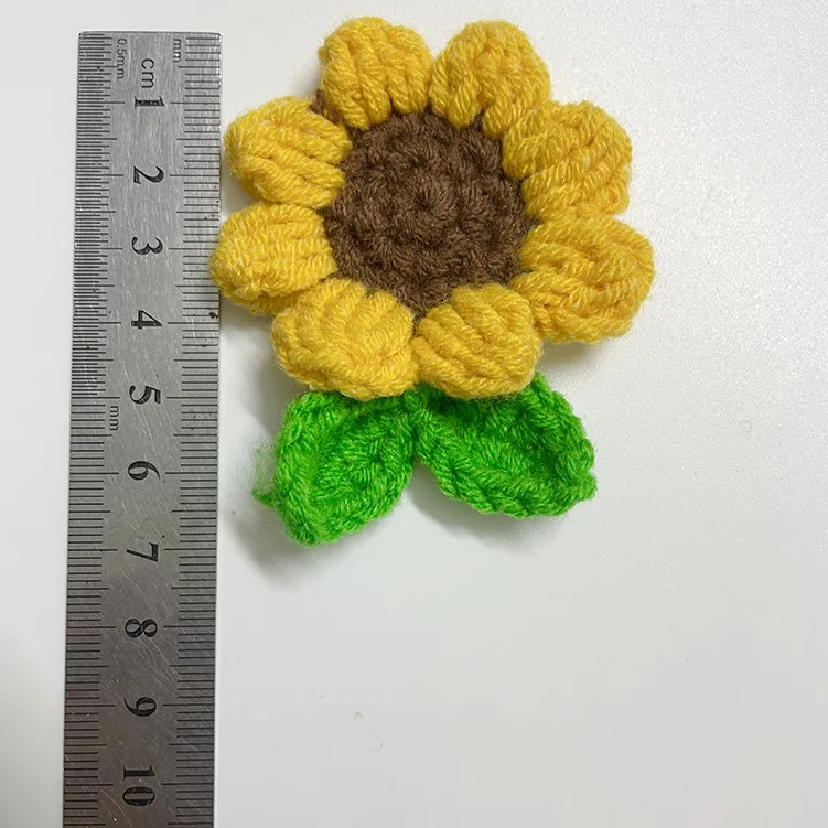 Hand-knitted Hair Flower Crochet Flower For DIY Kids Girl Hair Clip Headwear Crafts Patches Sunflower With Knitted Leaves