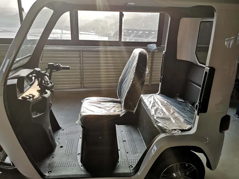 tuktuk electric tricycle with 2 seats/cheap adult electric tricycle EEC tricycle