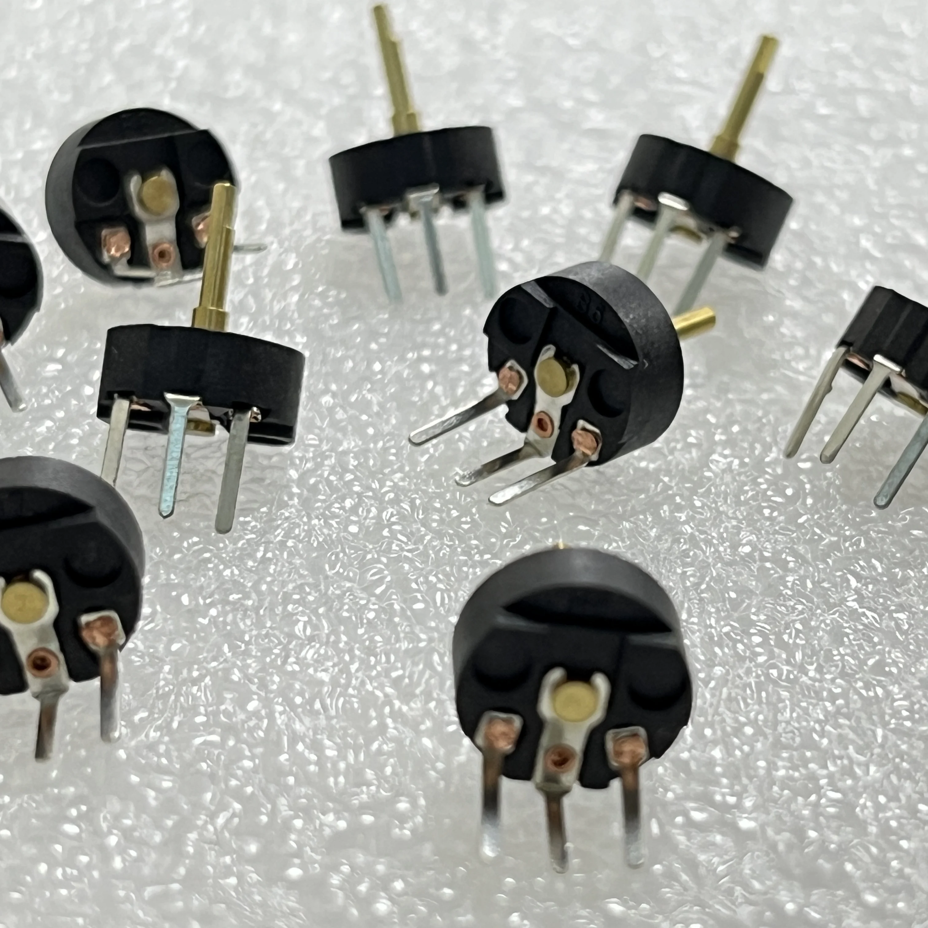 noble XV0711PH-0B5K SENSOR 357 SENSOR PP12SR SENSOR XV09914NPH7.75F0B10K potentiometer