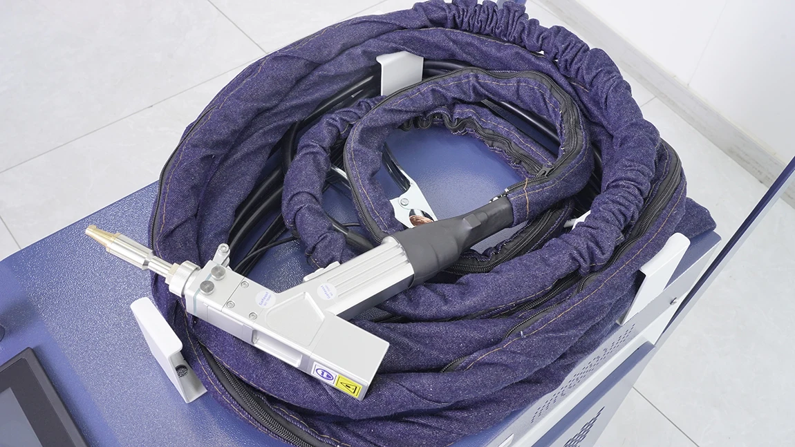 High Quality China Laser Welding Fiber Laser for Machines Chain Welding Fiber Optic Laser Welder for Copper Weld