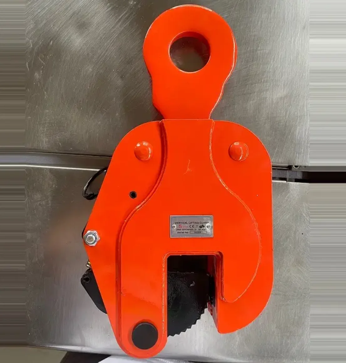 Alloy steel material sheet lifting clamp heavy duty vertical plate lifting clamp