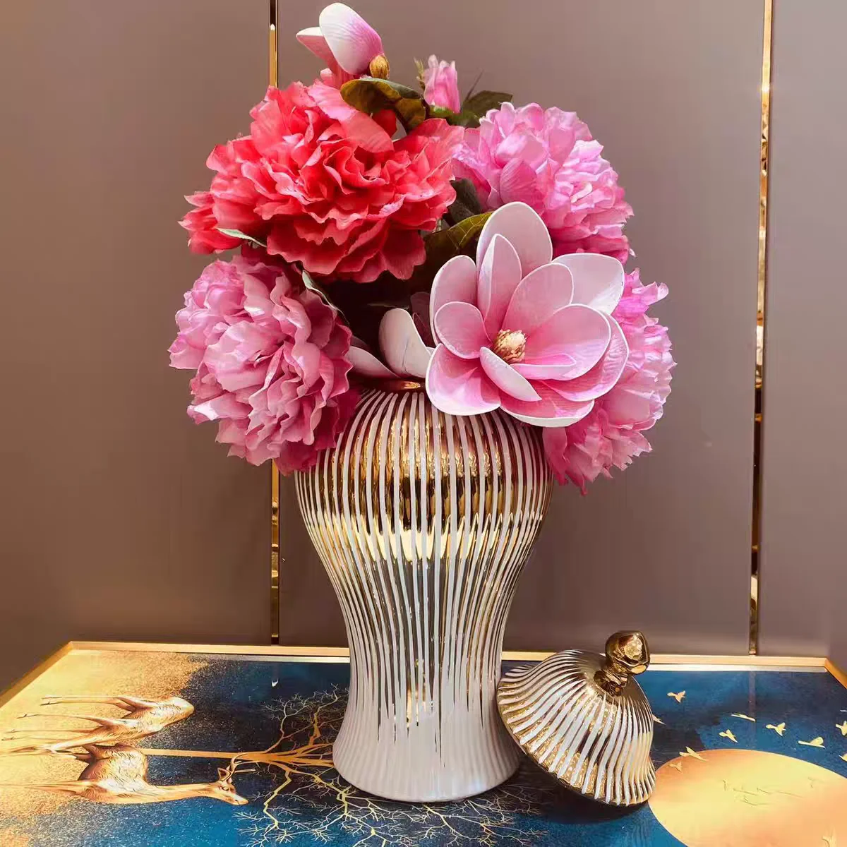 Evelyn Nordic Porcelain Ginger Jar White Gold Slim Temple Vase Desktop Porcelain Home Decor Vase