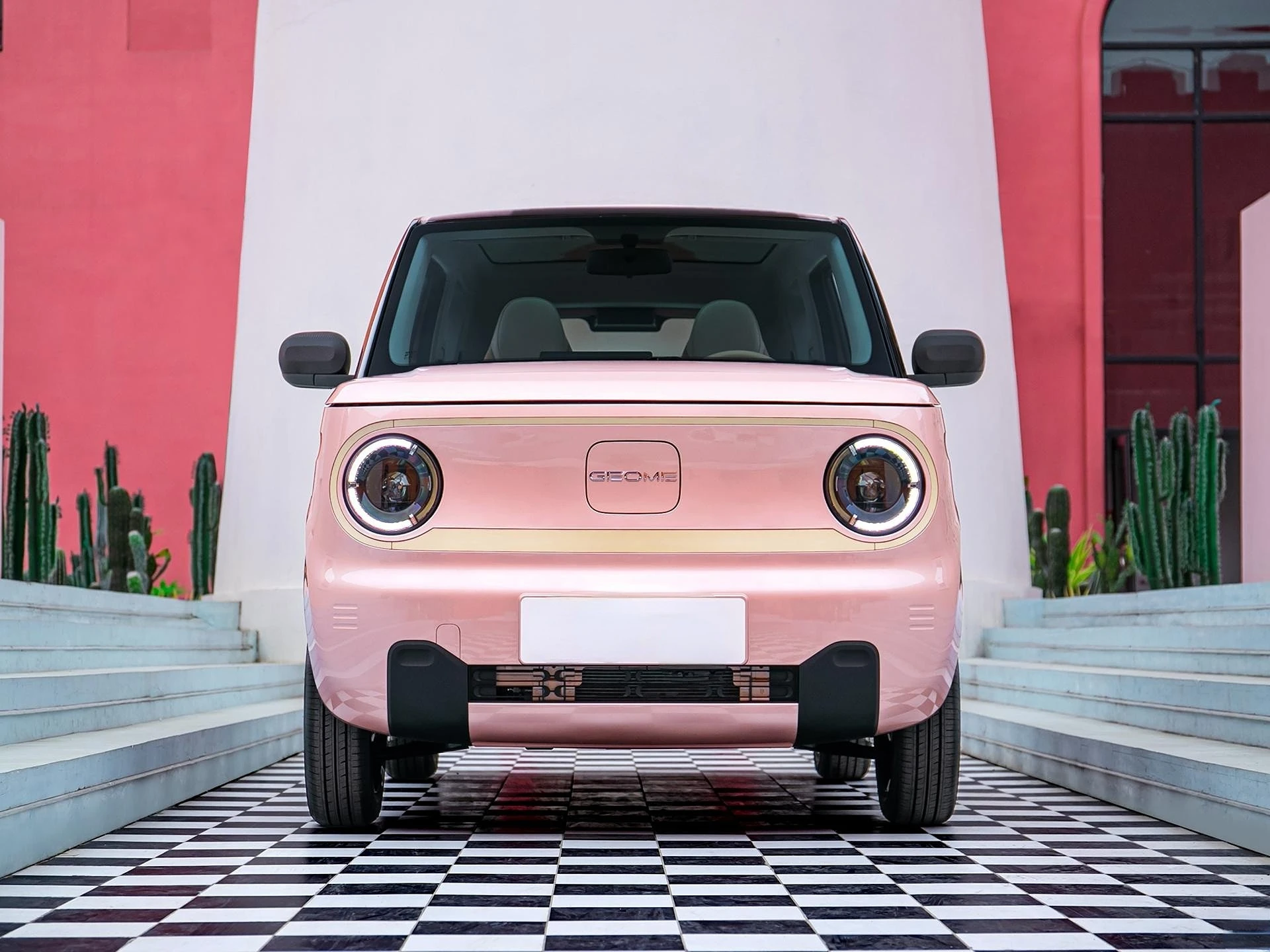 Selling 2024 New Energy Vehicles Geely Panda Mini Ev Car Cheap Electric Car Mobility Scooter Elderly