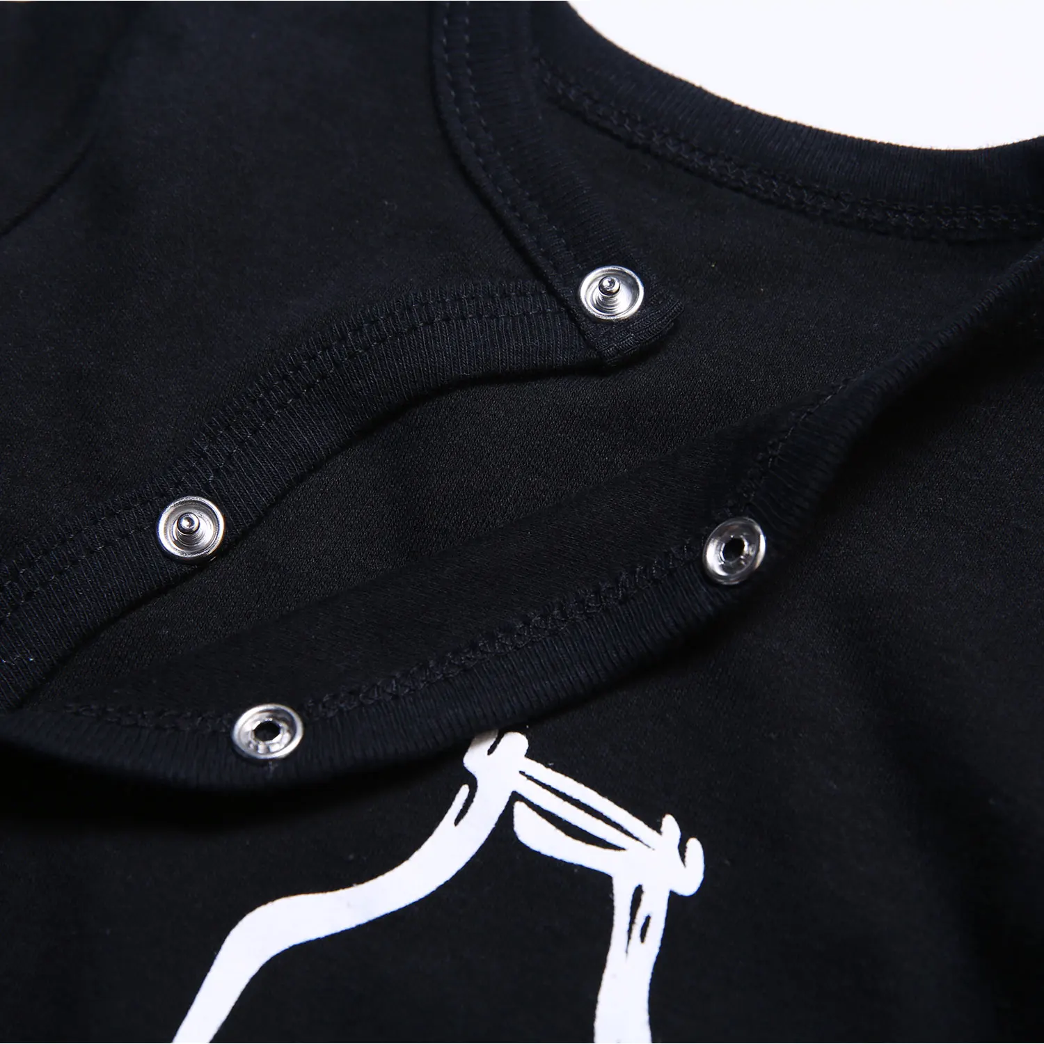 2021 New Cute Newborn Baby Boy Clothes Romper Solid Color Unisex Baby Footed Sleeper Pajamas 0-18 Months