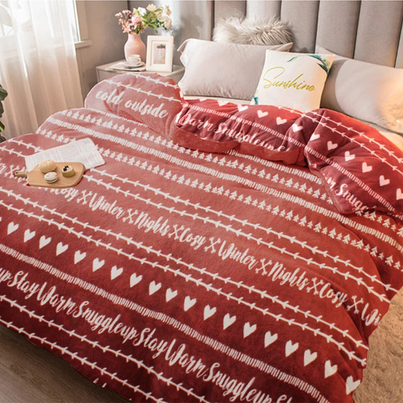 Love designs Fleece Thick Bedsheet Duvet Cover Set for Couple