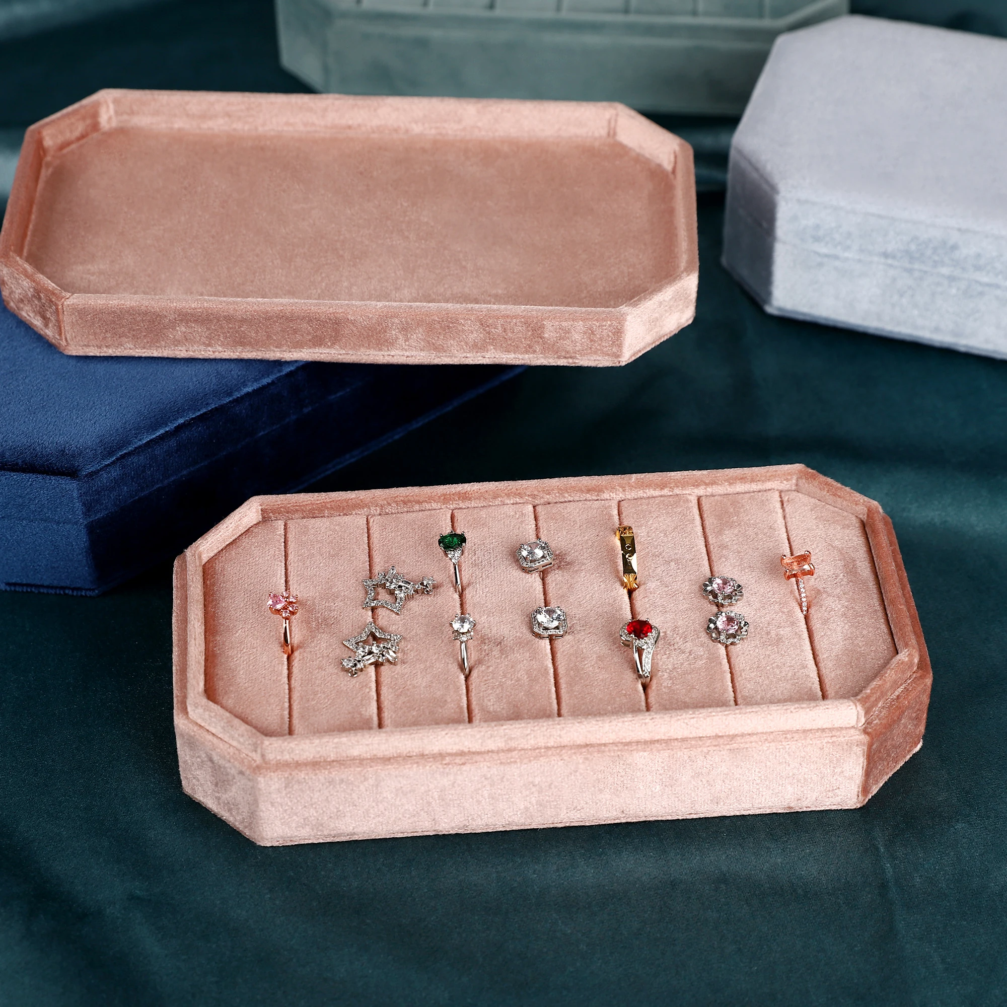 Stock new velvet earrings storage organizer vintage luxury ring earrings storage box Jewelry ring display tray wholesale