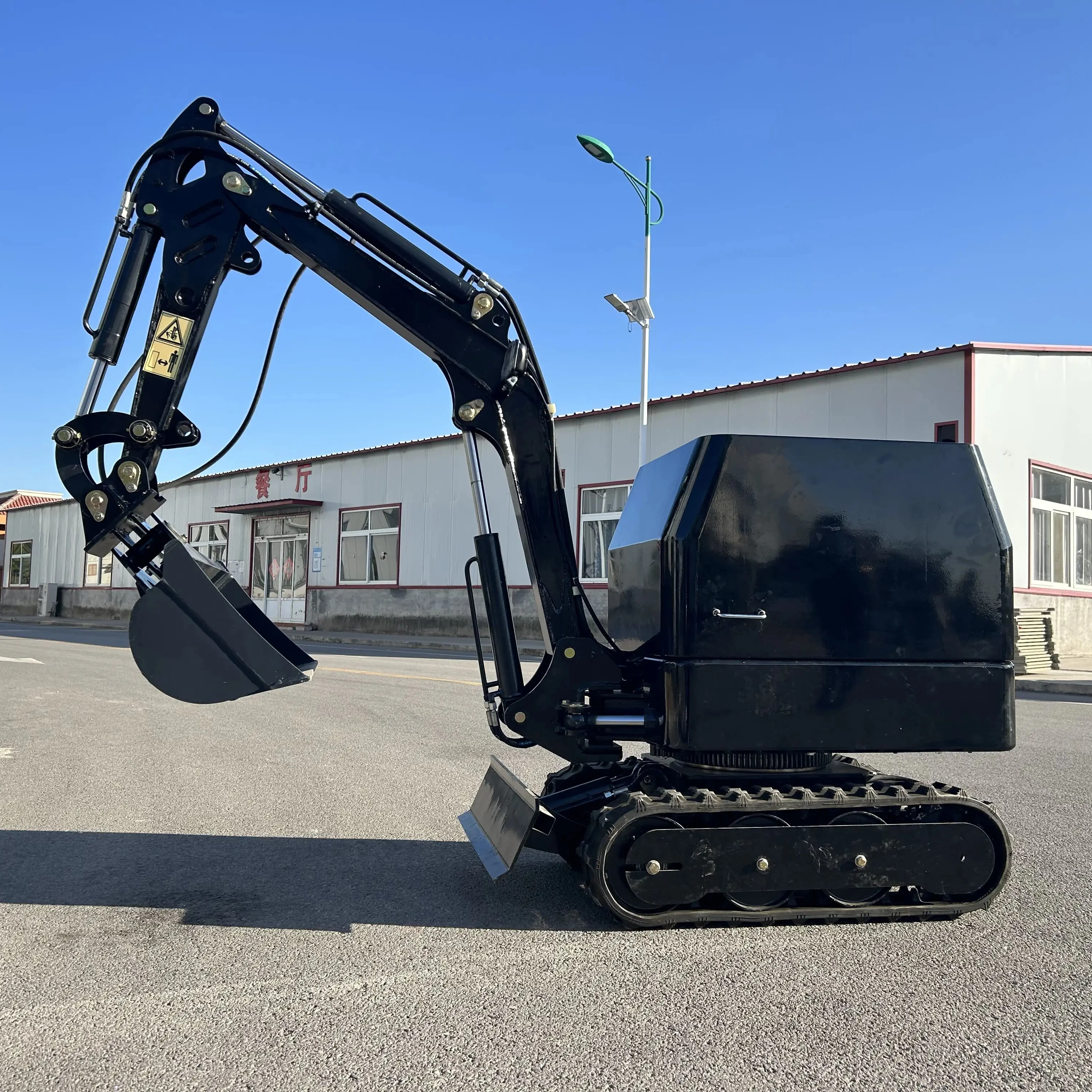2023 Latest model remote control demolition robot excavators with hydraulic hammer and bucket