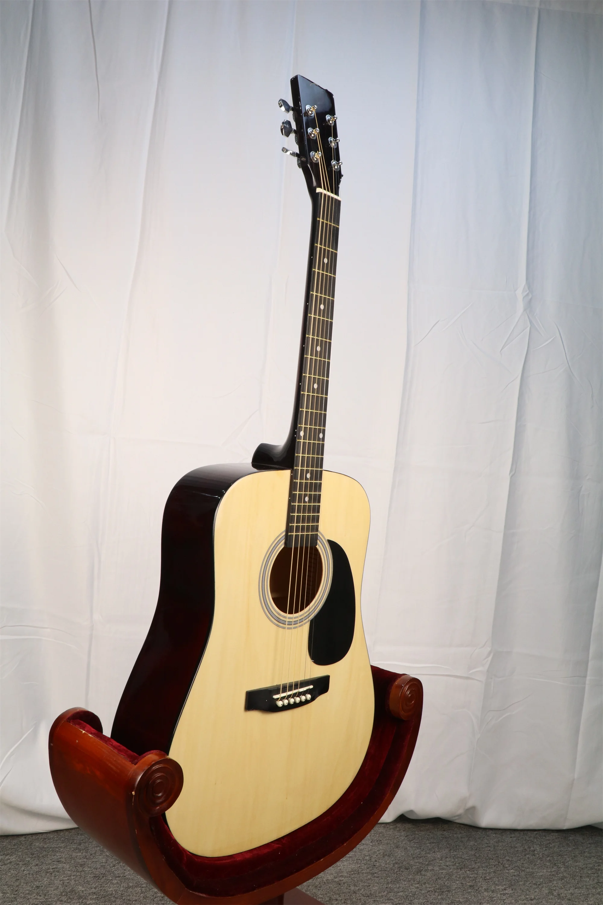 High Quality 41 Inch Professional Acoustic Guitar For Musicians and Beginners
