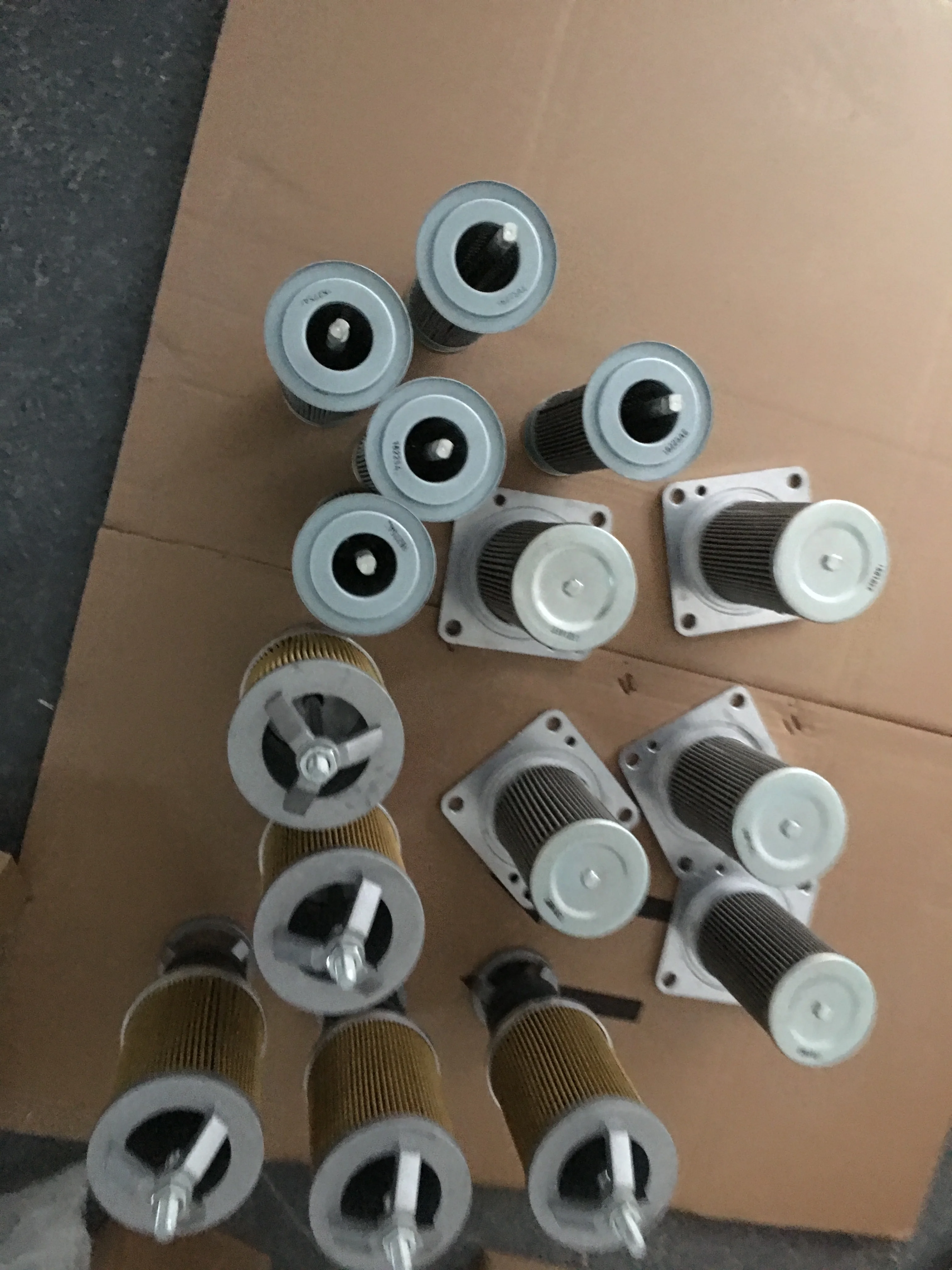 Shantui Bulldozer Spare Parts SD16 Transmission Filter Element 16Y-15-07000