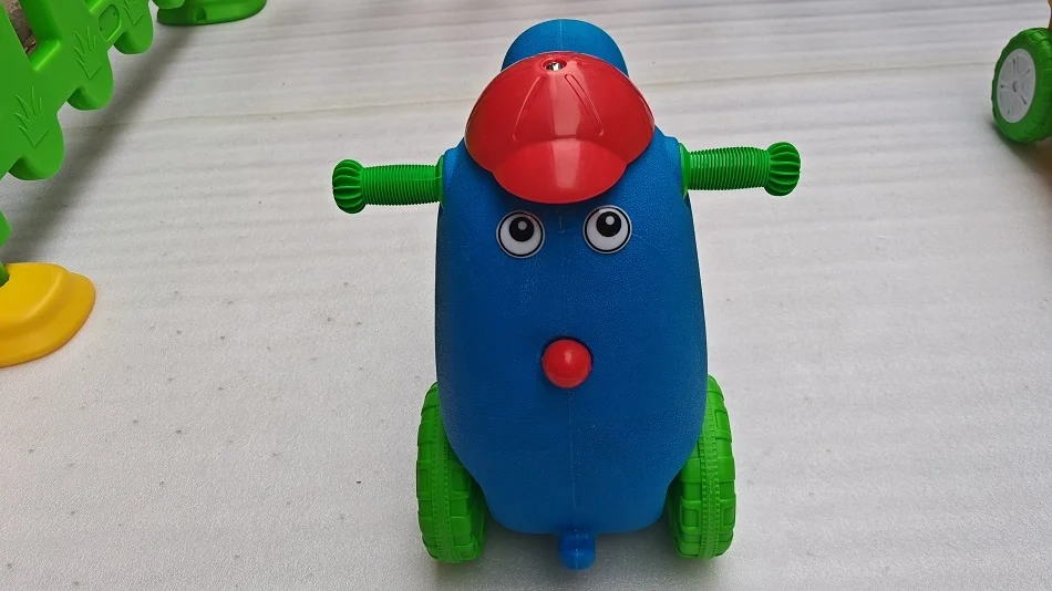 Unpowered ride on car toys plastic car 4 wheels push baby walker cart for kids home&kindergarten indoor outdoor with many models
