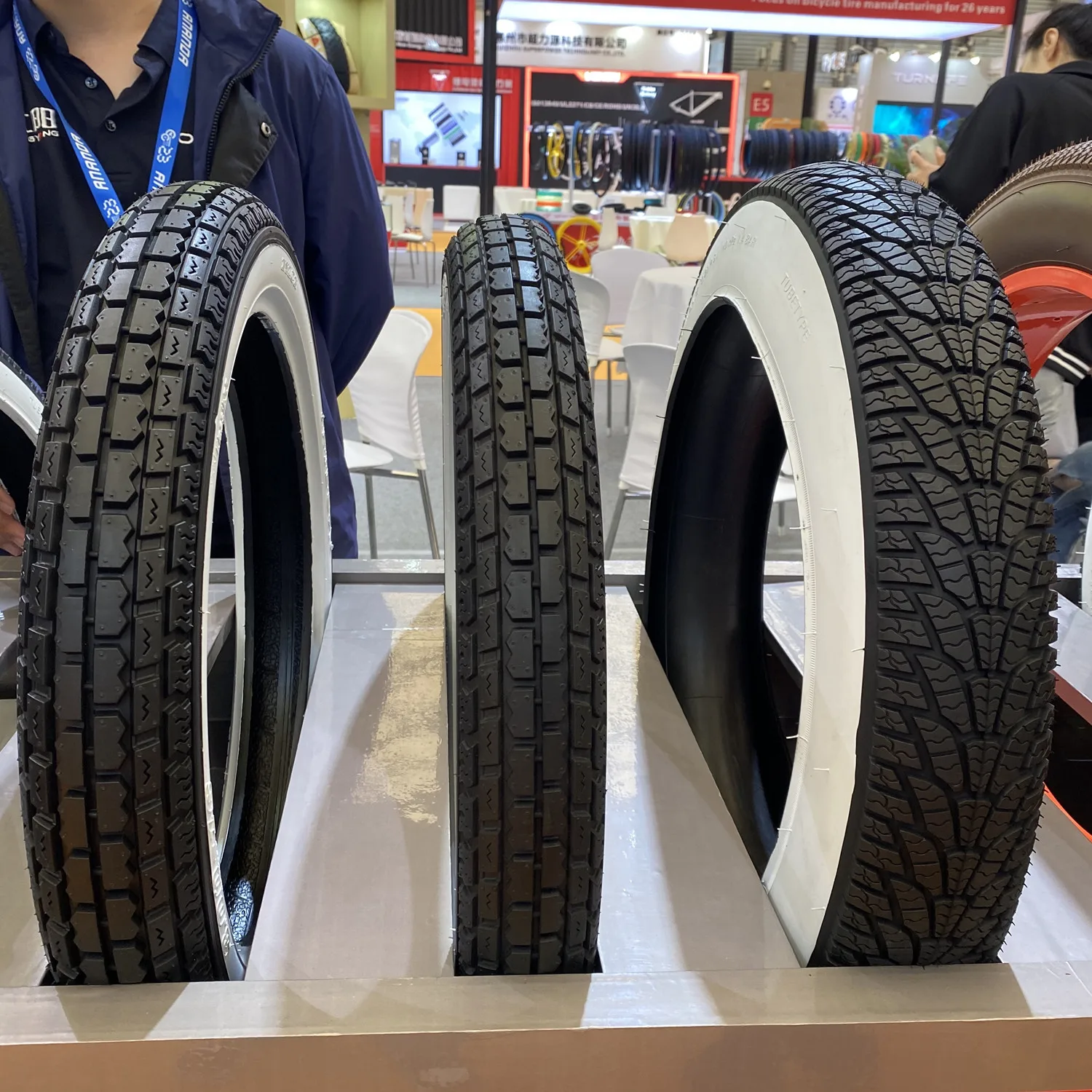Factory ROADUP Fat Tyre 3.0 4.0 5.0  26inch for Men MTB Mountain Bike Electric Bicycle Fat Tires