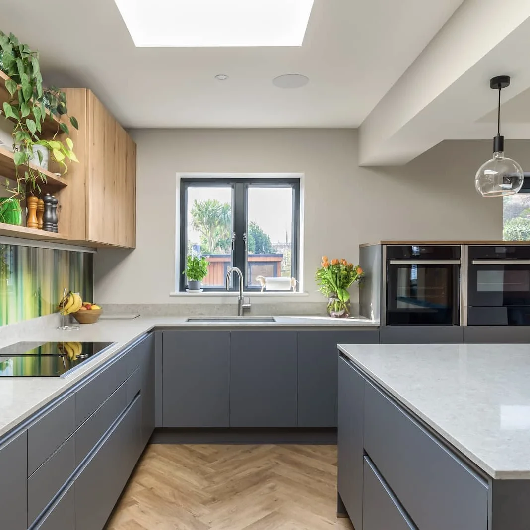 Modern Simple Gray Modular Kitchen Cabinets Smart Solid MDF Wood Unit Free Design with New Cheap Price