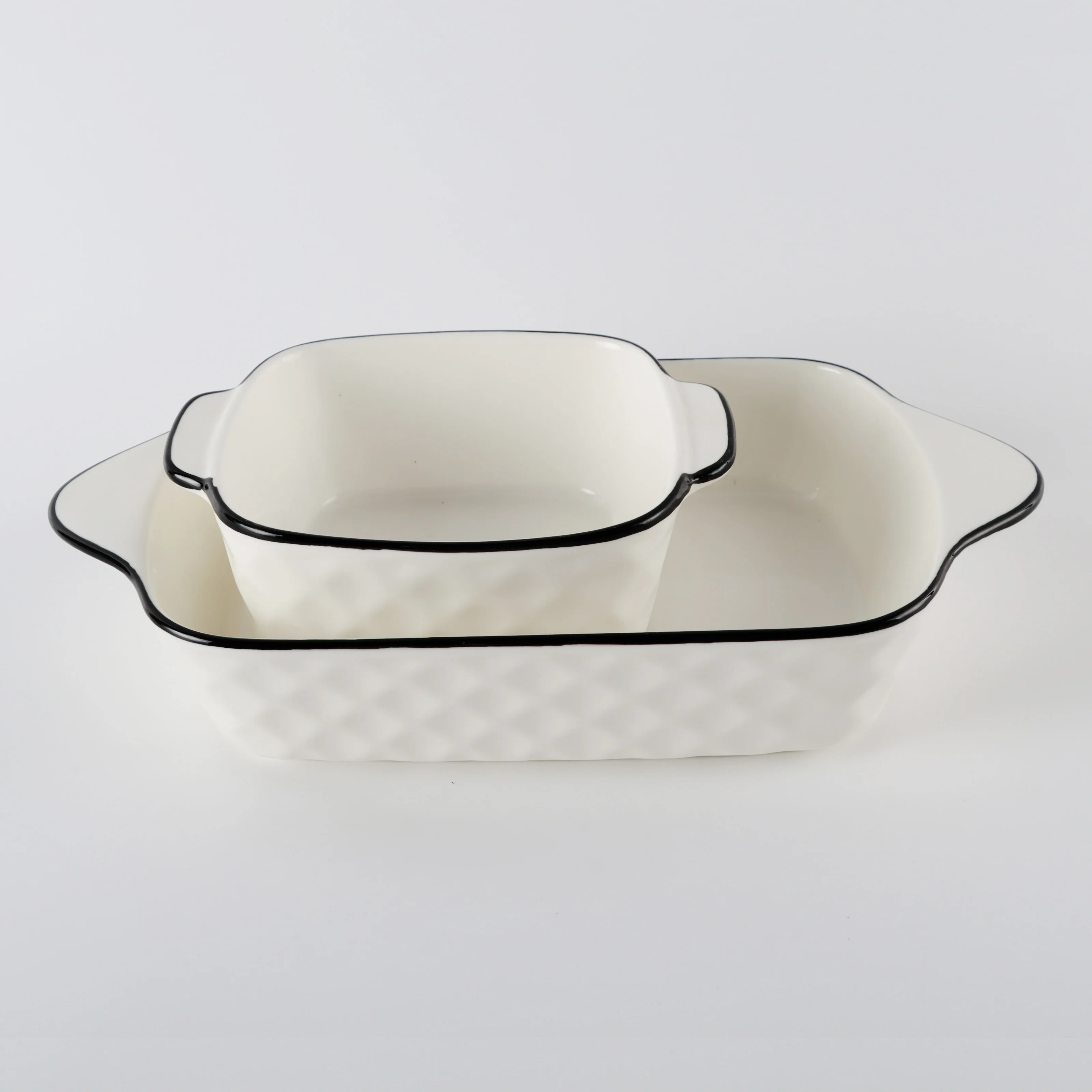 Assiette Wholesale Embossed White Body Black Rim Classic Ceramic New Bone China Baking Pots in Irregular Shapes