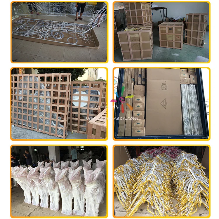 Christmas Theme Adventure Park Decorations Large Resin Animal Statues Including Giraffe Motif Lights