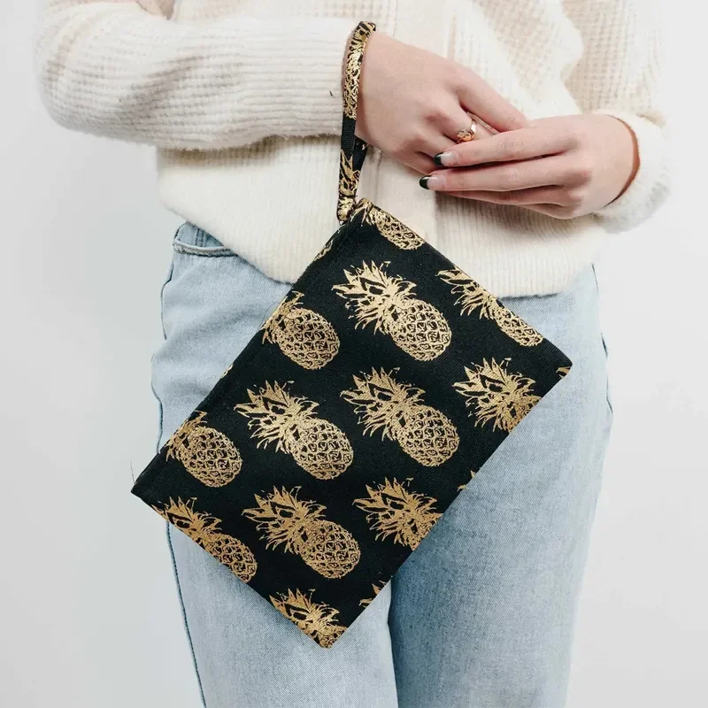 Wholesale Women Pineapple Wristlet Bridesmaid Gifts Cosmetic Purse Clutch Bag Evening Bags