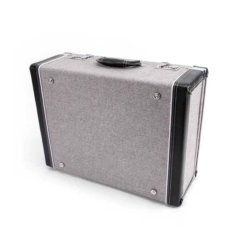 WC55  Rm Wholesale Factory Guitar Show Case Strongly Protective Hard Case Wooden Guitar Accessory Case for Pedal