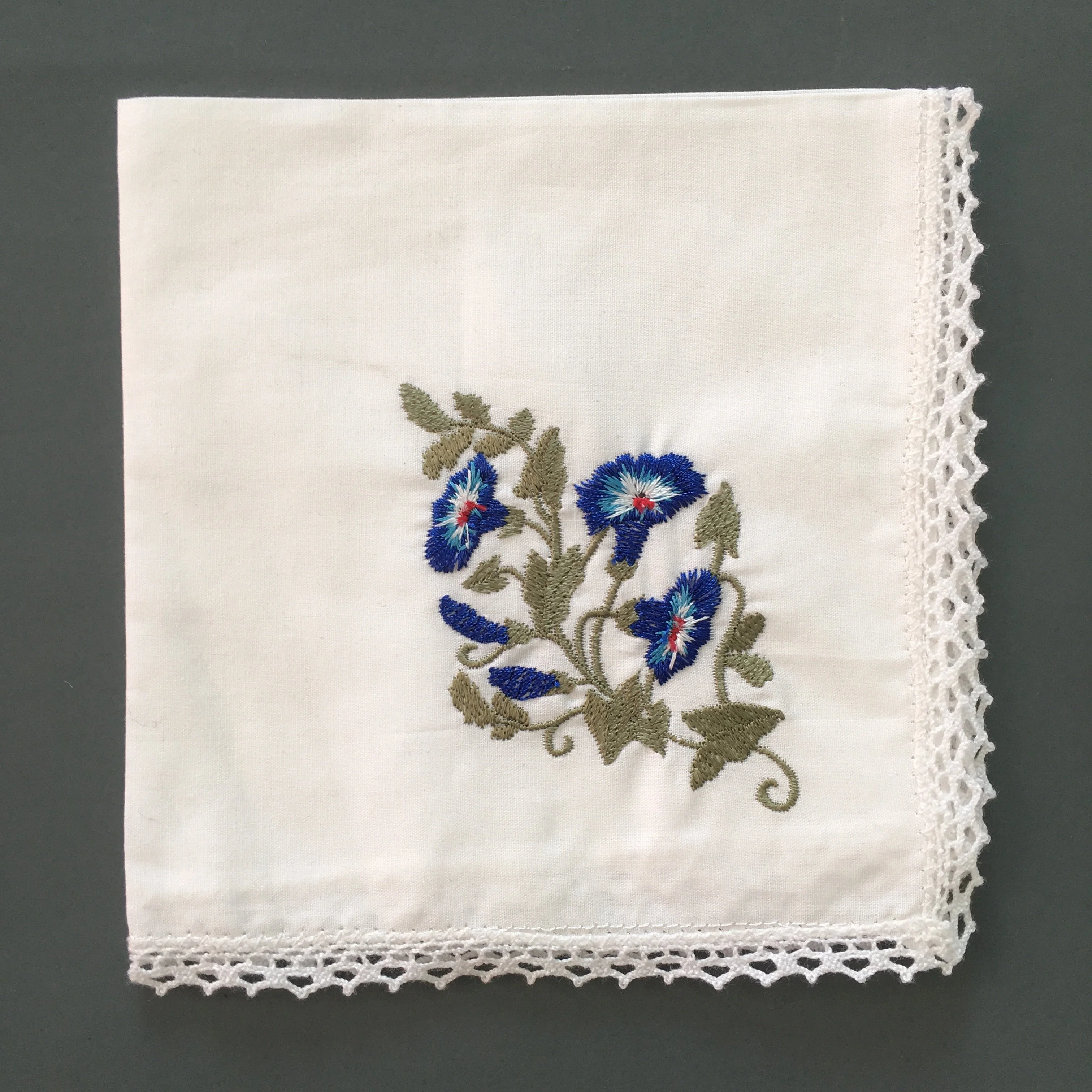 Fashion custom embroidered cotton handkerchief