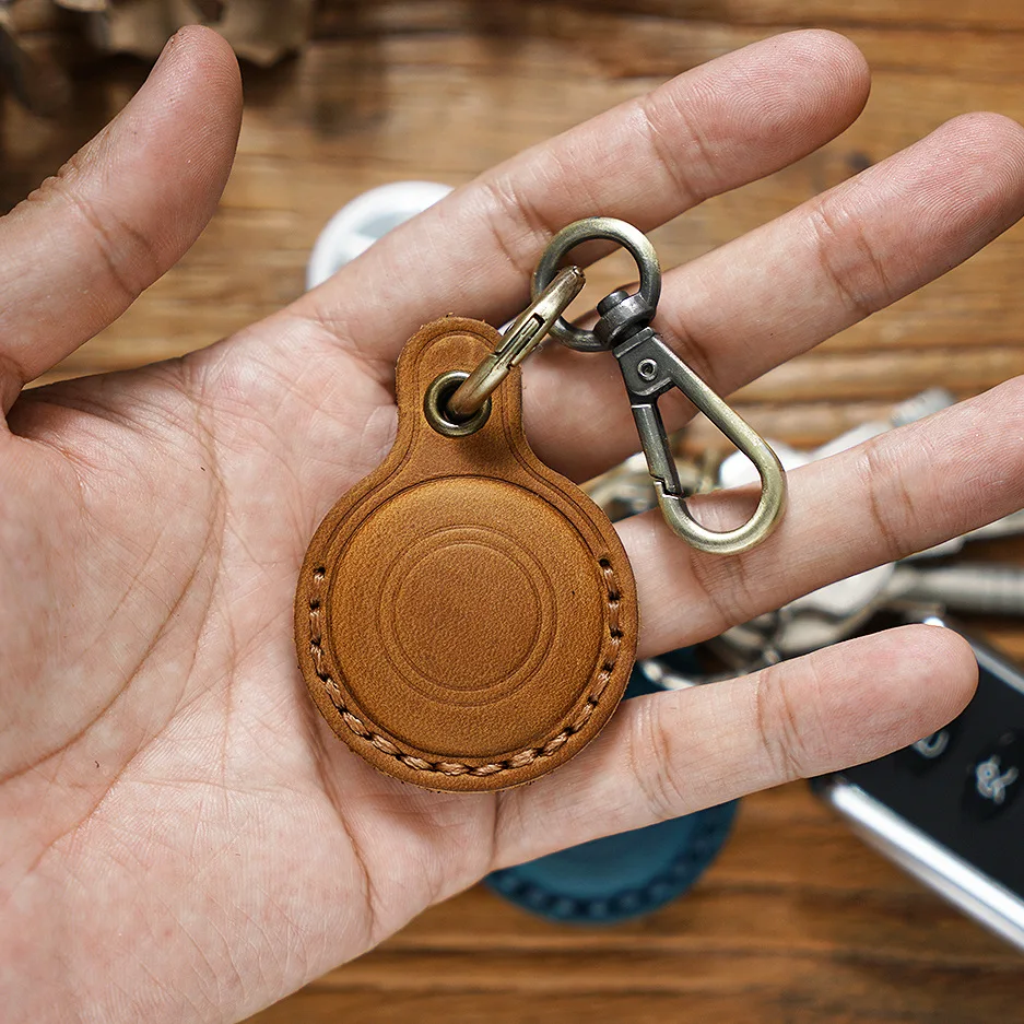 AirTag Keychain Holder Anti-Scratch Handmade Genuine Leather Protective Air Tag Cover with Key Ring for Bag Backpack Luggage