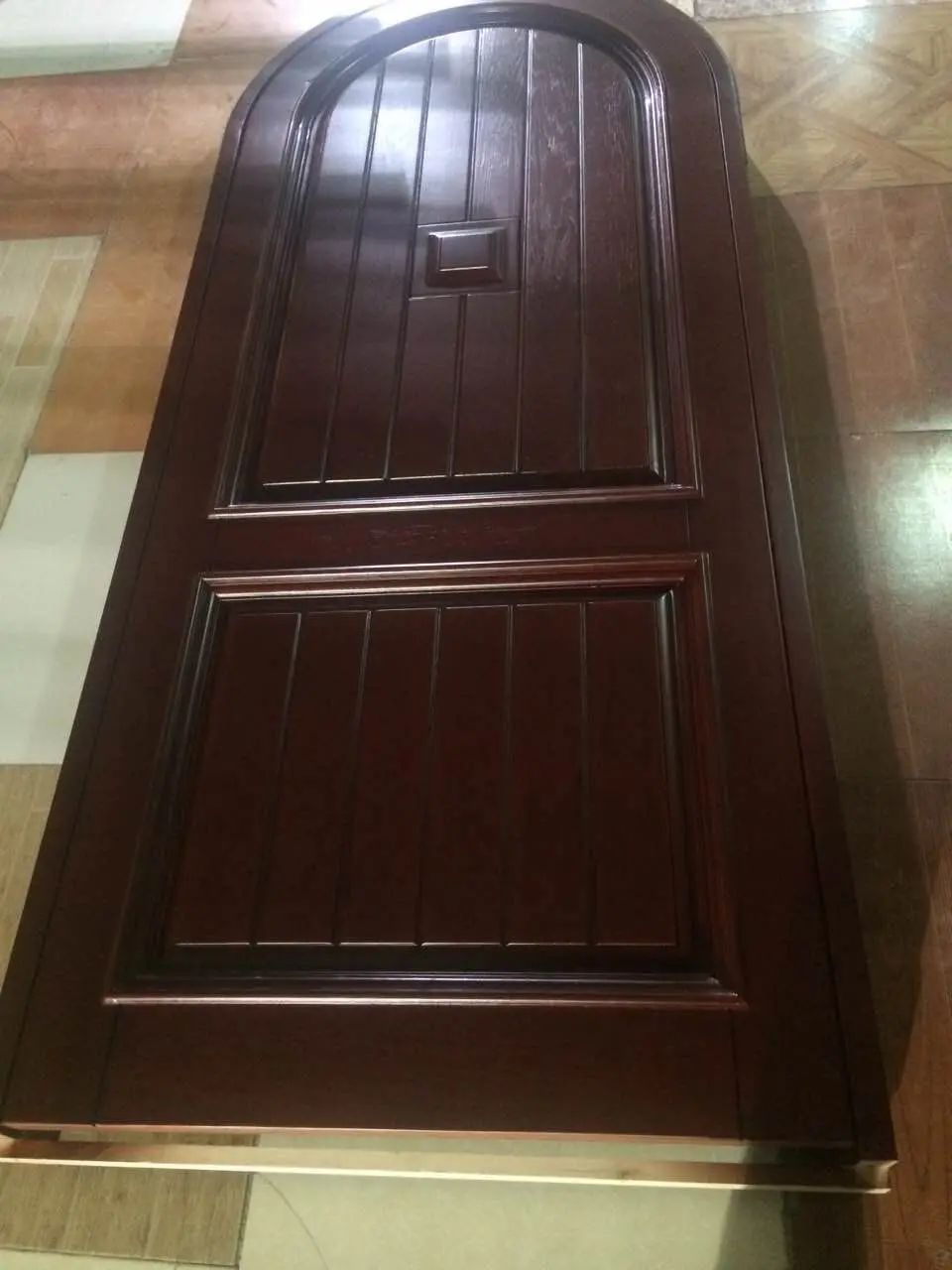 Round top walnut solid wood door villa entrance arch wood door