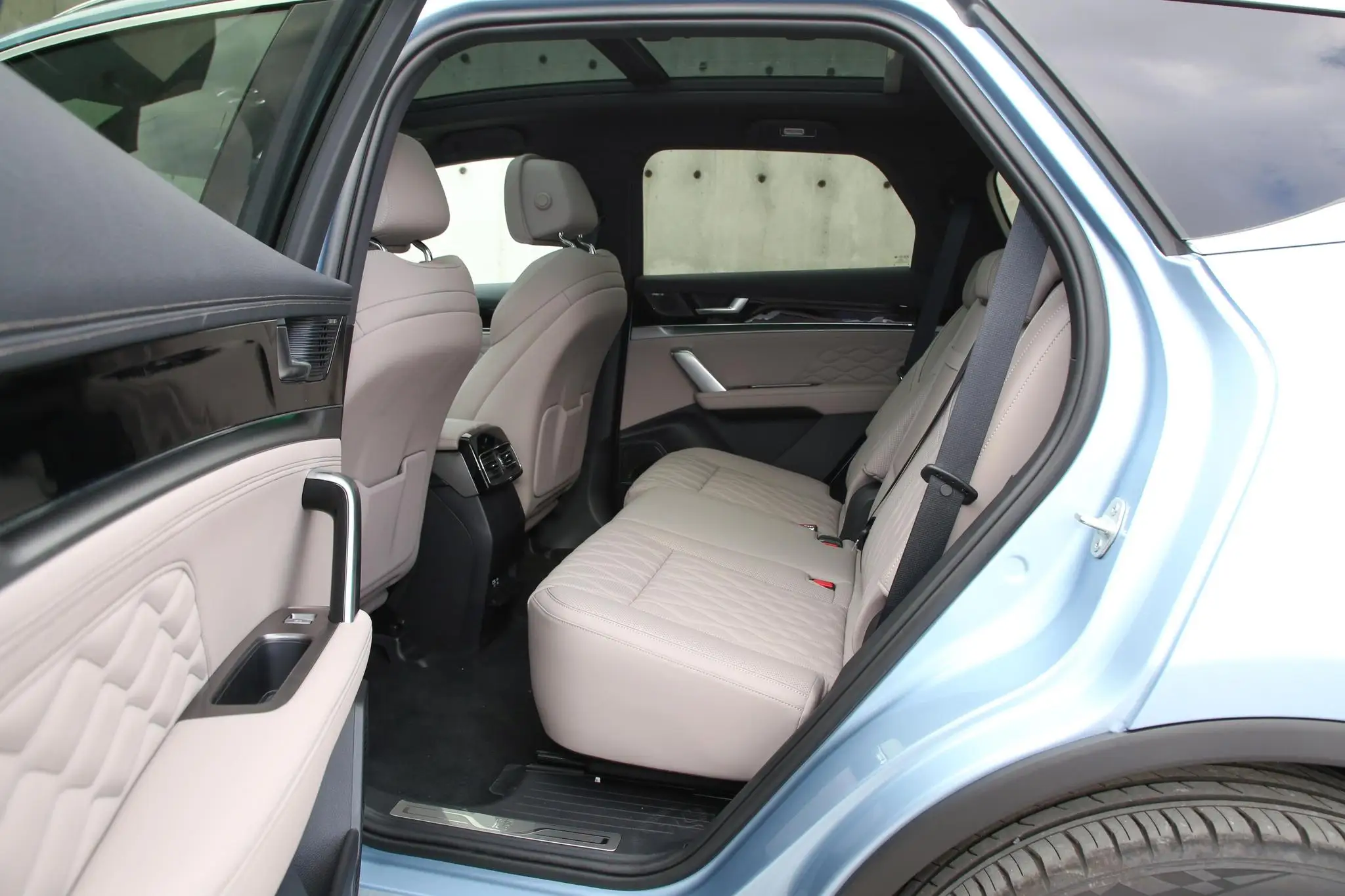 Byd Tang EV 2024 730 км Новый энергетический Honor Edition китайский производитель автомобилей электромобиль гибридный автомобиль