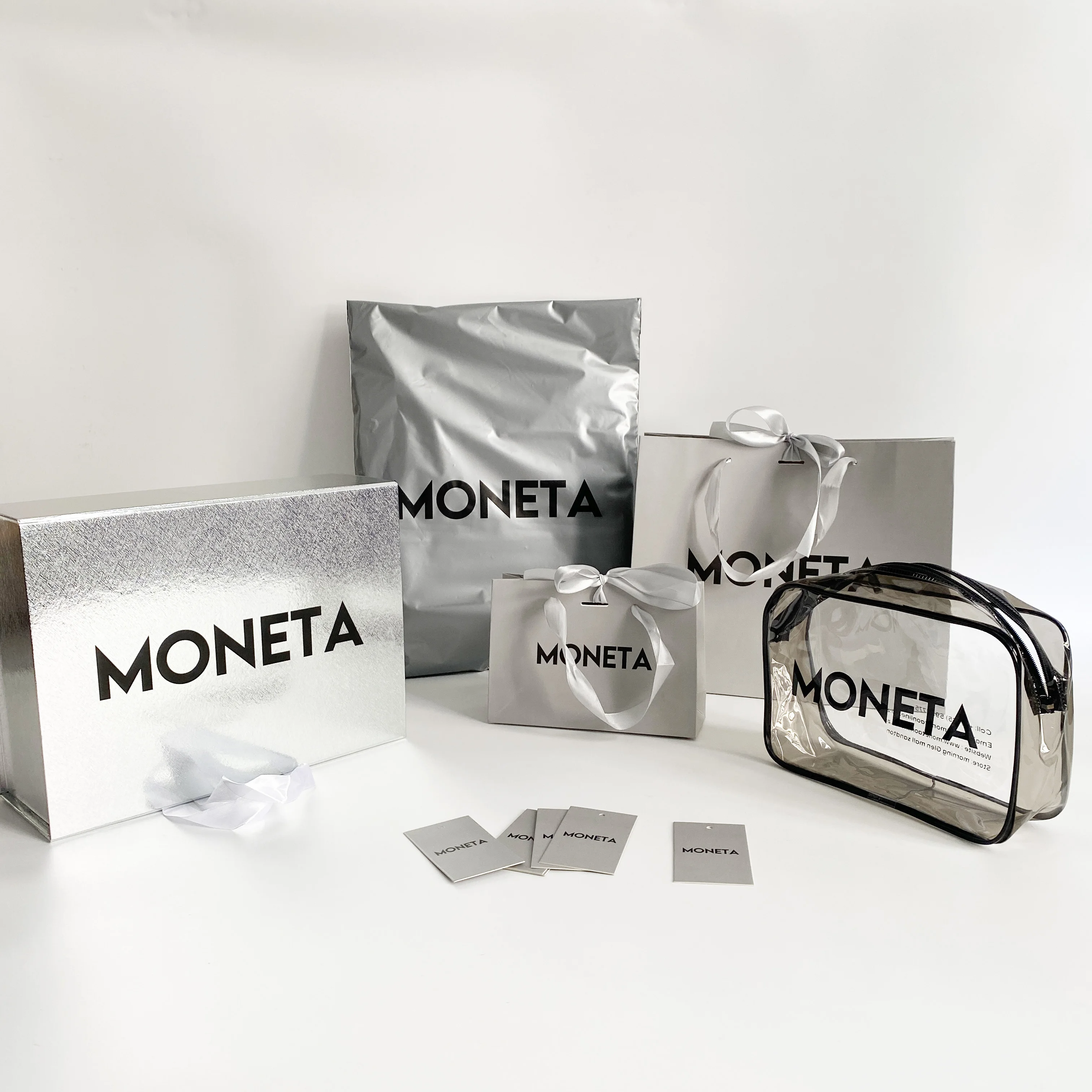 Guangzhou OEM Factory Custom luxury silver Hard Cardboard Hat Box Shoe Packaging Clothing magnetic Gift Paper Boxes With Handle