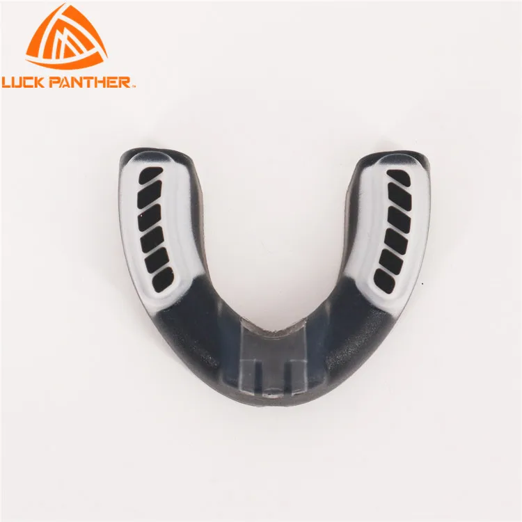 No MOQ ready to ship CE certificate sports mouth guard  eva boxing football mouthguard