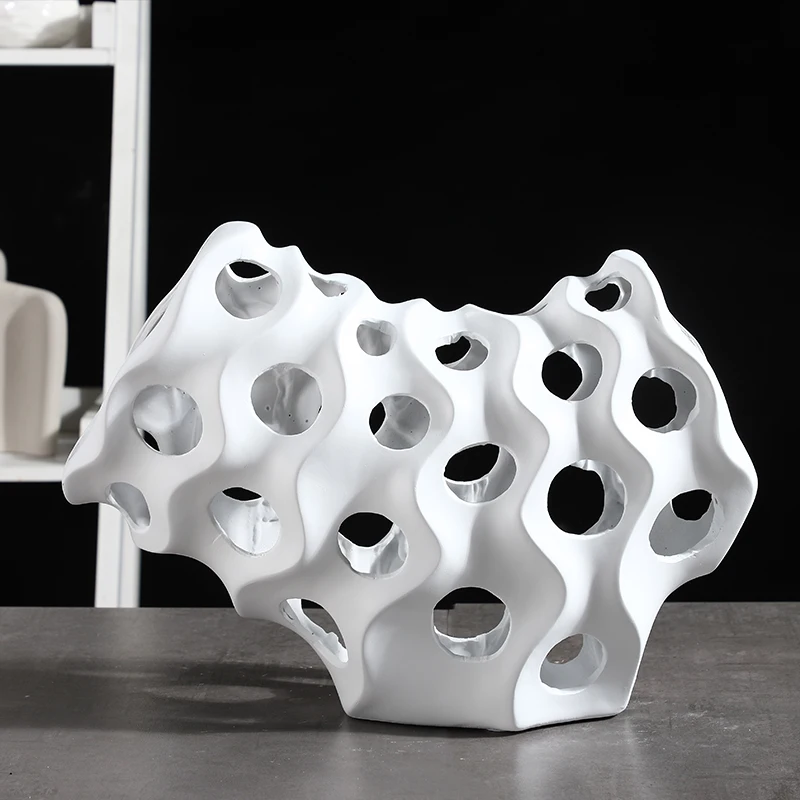 European style art creative hollowed out resin ornaments living room desktop counter decor Interior decoration accessories