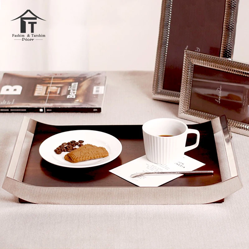 Manufacture serving trays With metal handles hot sale wooden trays set serving decorative cafe serving tray