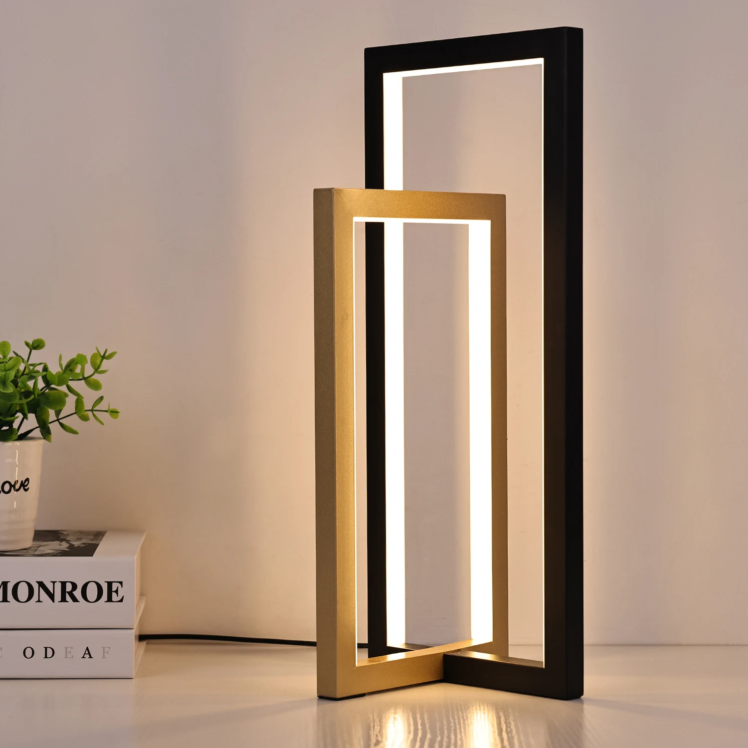 New design 3 step Touch Dimmable brightness square shape led reading Smart LED Night Light Desk Lamp for study student