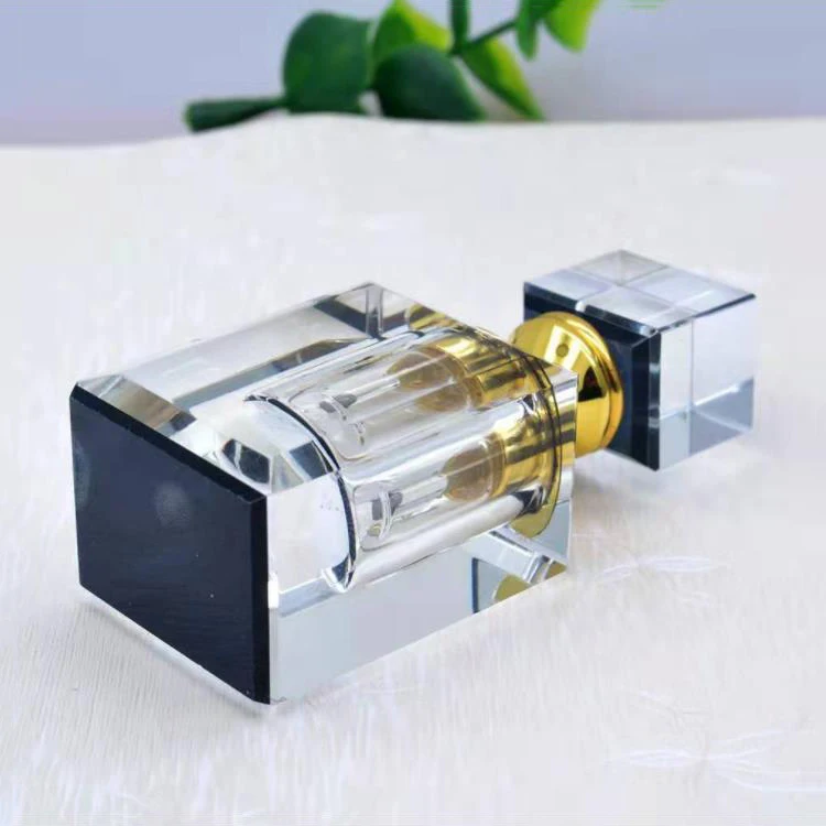 Wholesale Modern Dropper Packaging 1ml 2ml Luxury Home Centerpiece Mini Empty Crystal Perfume Oil Bottle