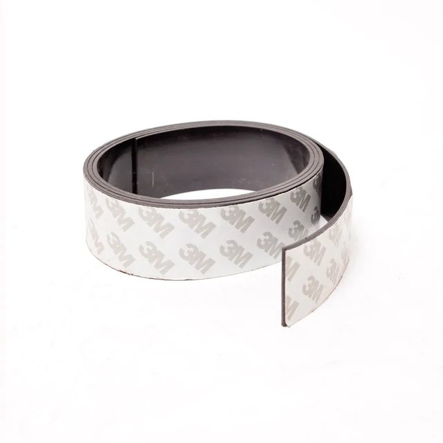 China Factory Supply Multifunctional Magnet Stripe Magnetic Strip with Adhesive