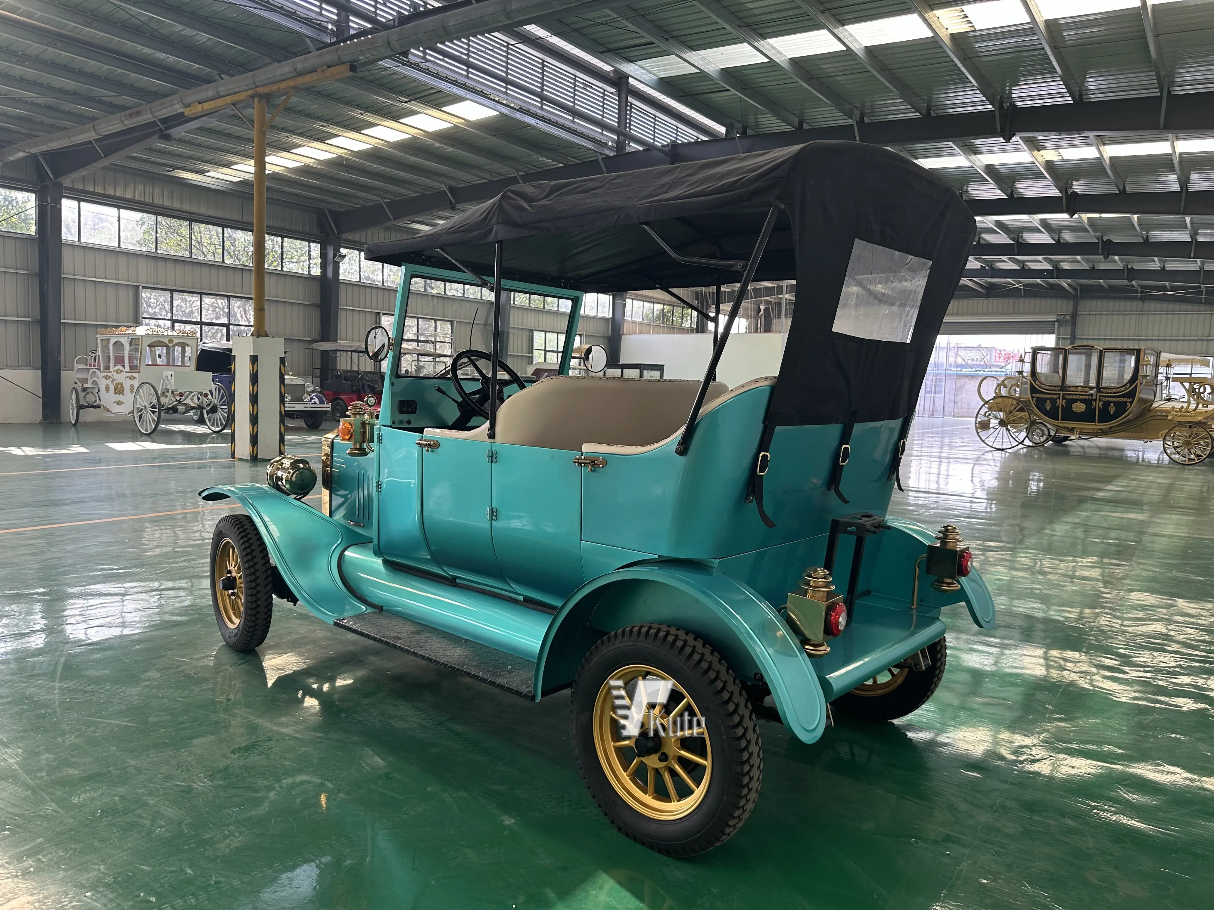 Классический автомобиль качественный винтажный автомобиль/4-местный старинный ретро-автомобиль для продажи/классический черный