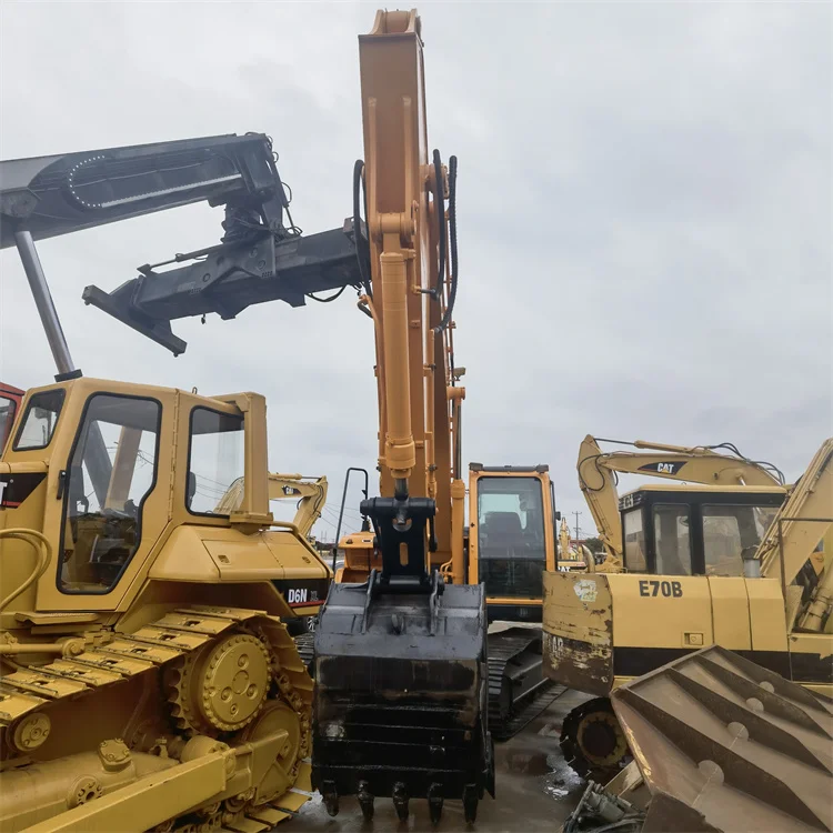 Used Excavators used engineering construction machinery Hyundai220 MADE IN SOUTH KOREA