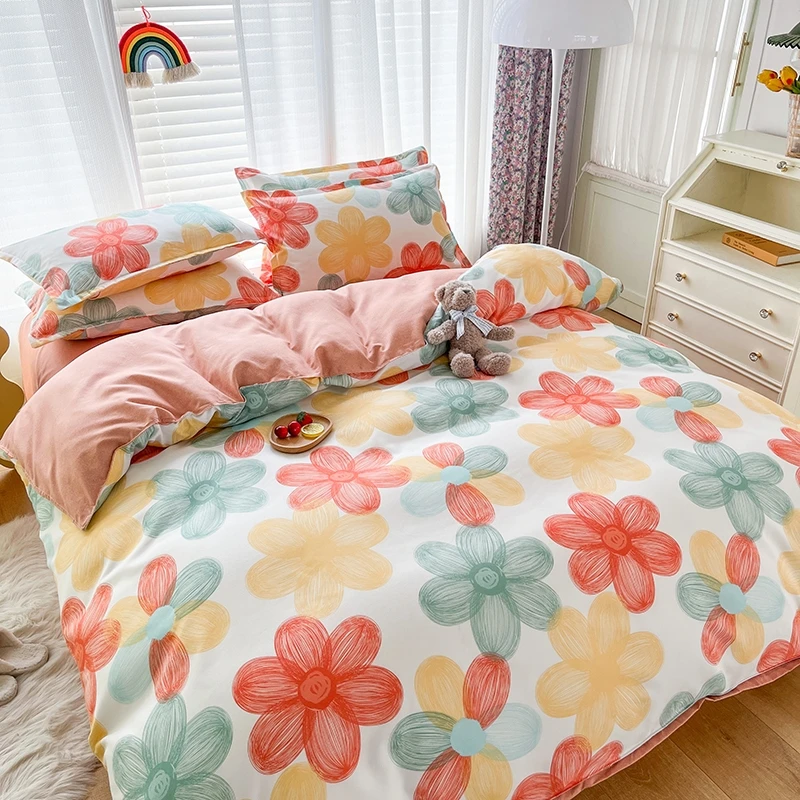 Комплект постельного белья с цветочным принтом