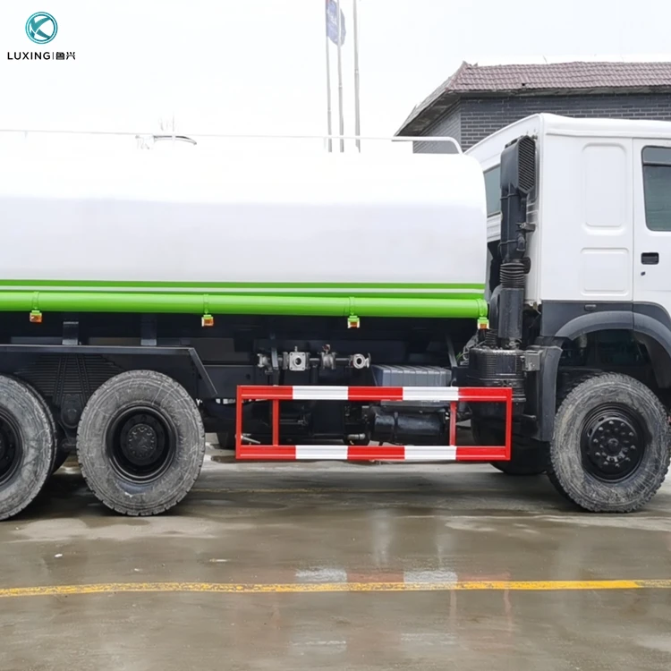 Sinotruck 6x4 грузовик для распыления питьевой