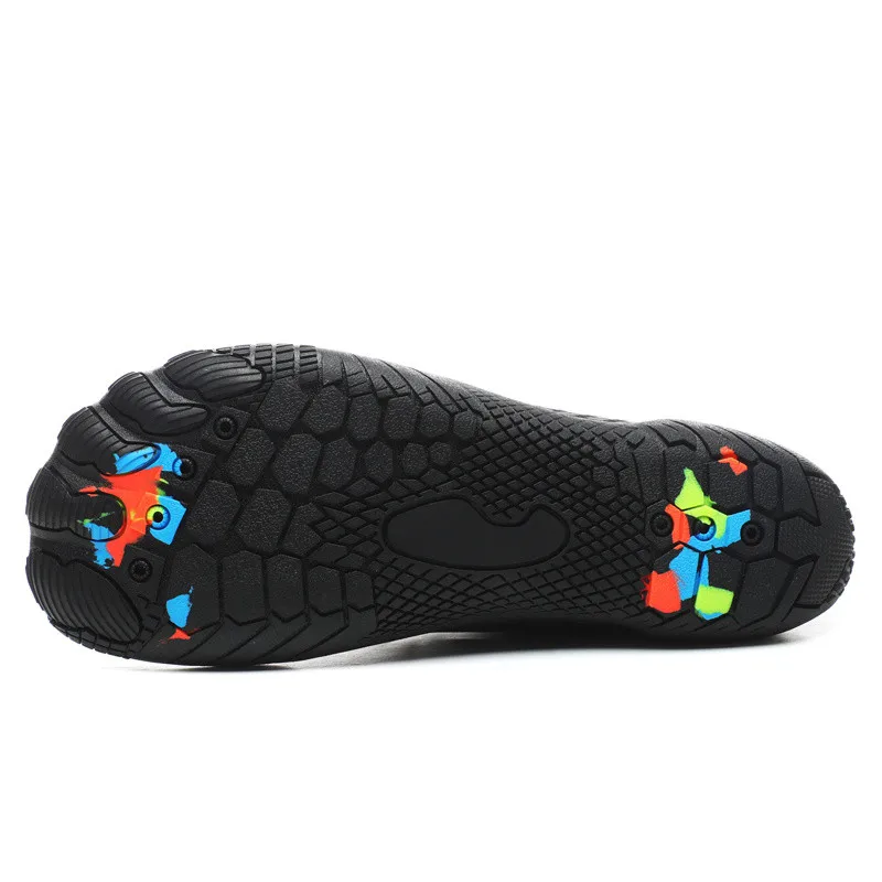 Quick-Dry Durable Mens Beach Swim Walking Shoes Aqua Shoes Slip-On Water Shoes