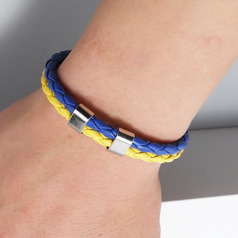 wholesale factory cheap braided PU leather button simple blue yellow bracelet