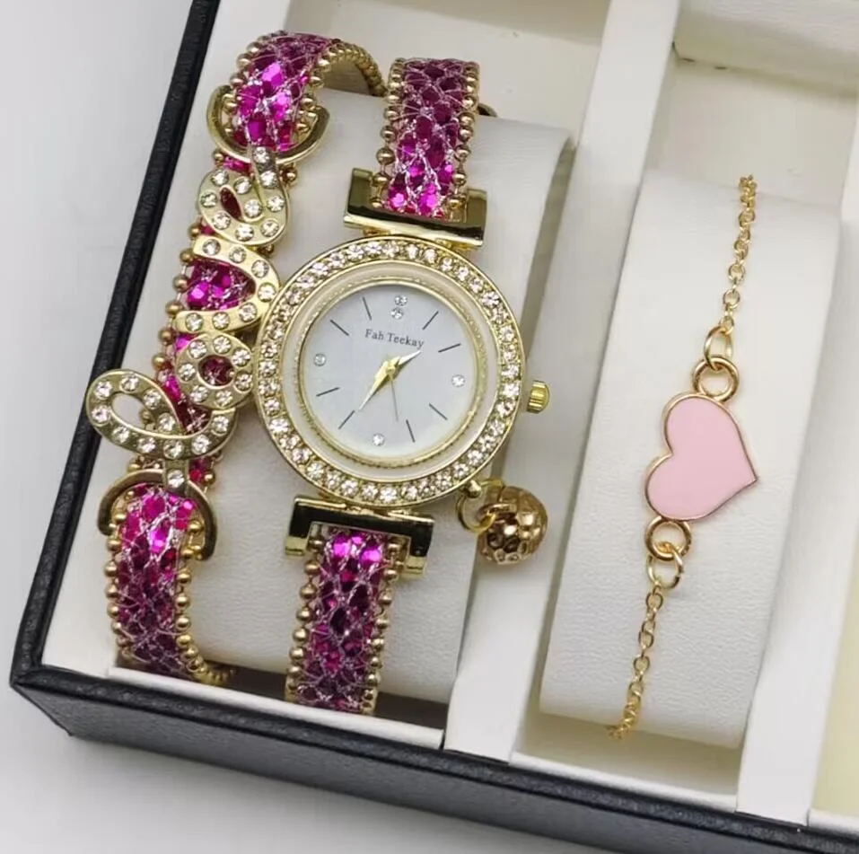 Love Watch for Women Vintage heart Bracelet Dial Analog Quartz Wrist Watches Set WW021