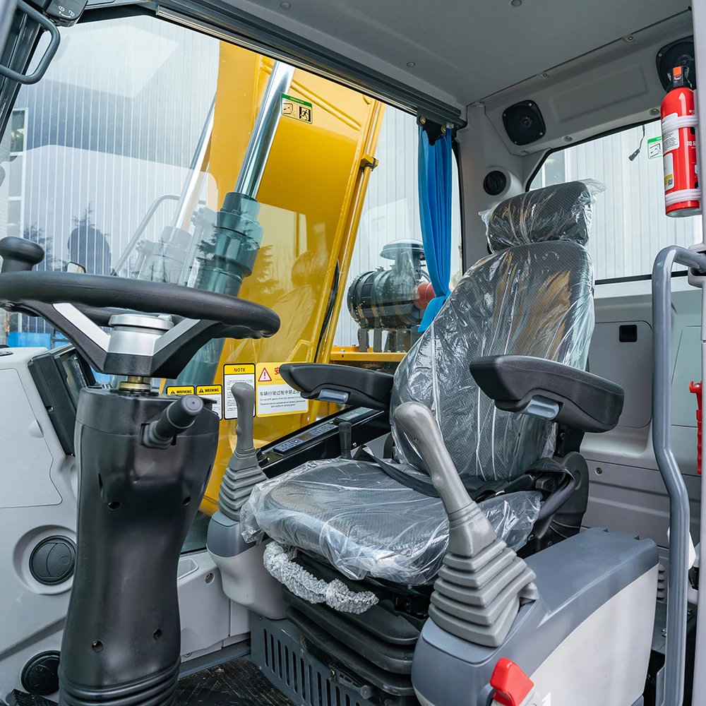 Brand New excavator machine 7 ton 8 ton 15 ton wheel excavator with wood clamp