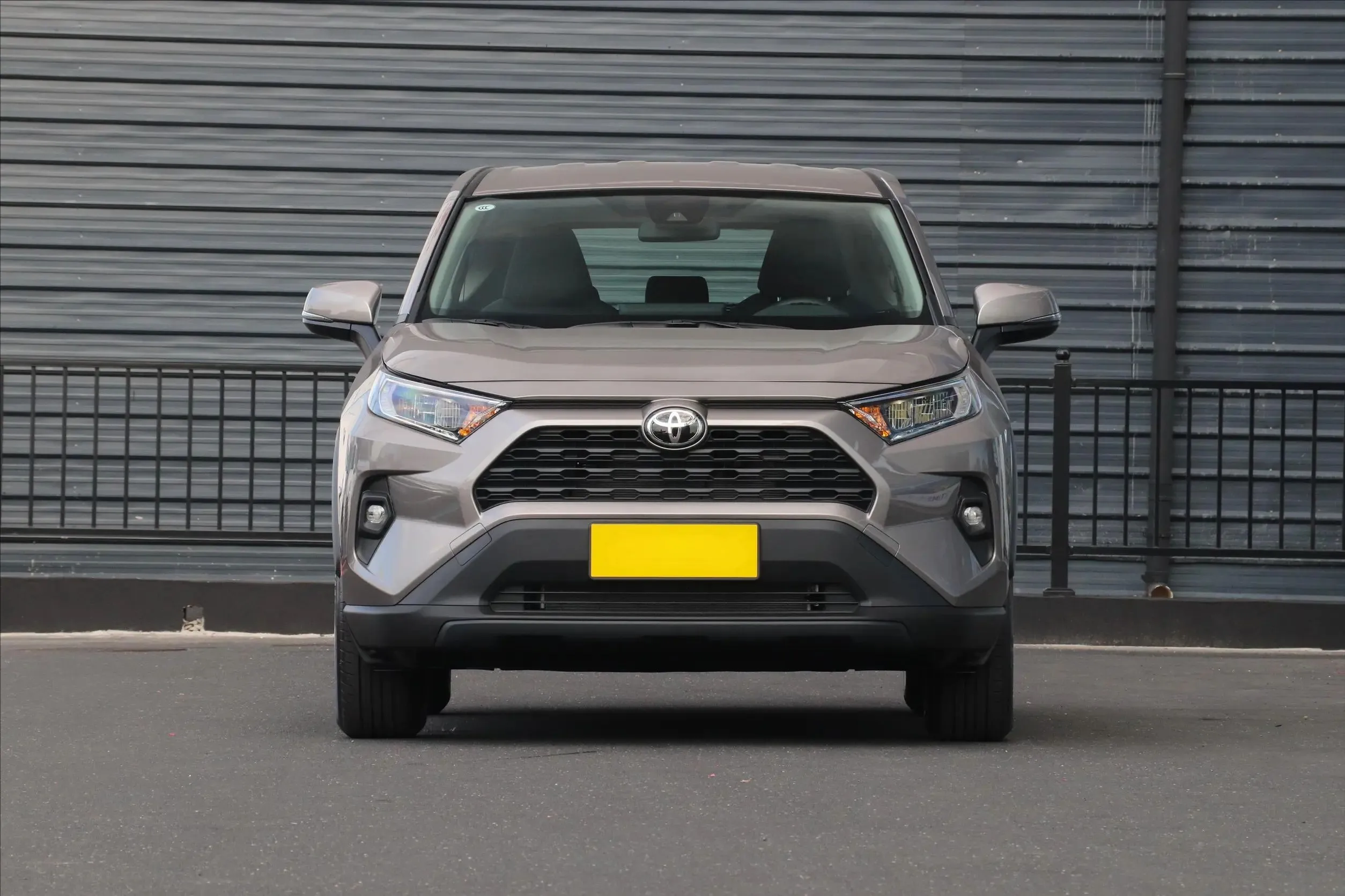 Toyota RA4 автомобиль rongfang двухмоторный 2024 дешевый гибридный Ra4