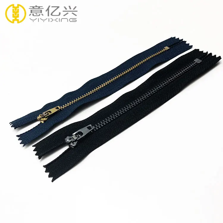 Custom Metal Teeth Zipper for Quality Cloth Tape Fine Slider Zipper Wholesale