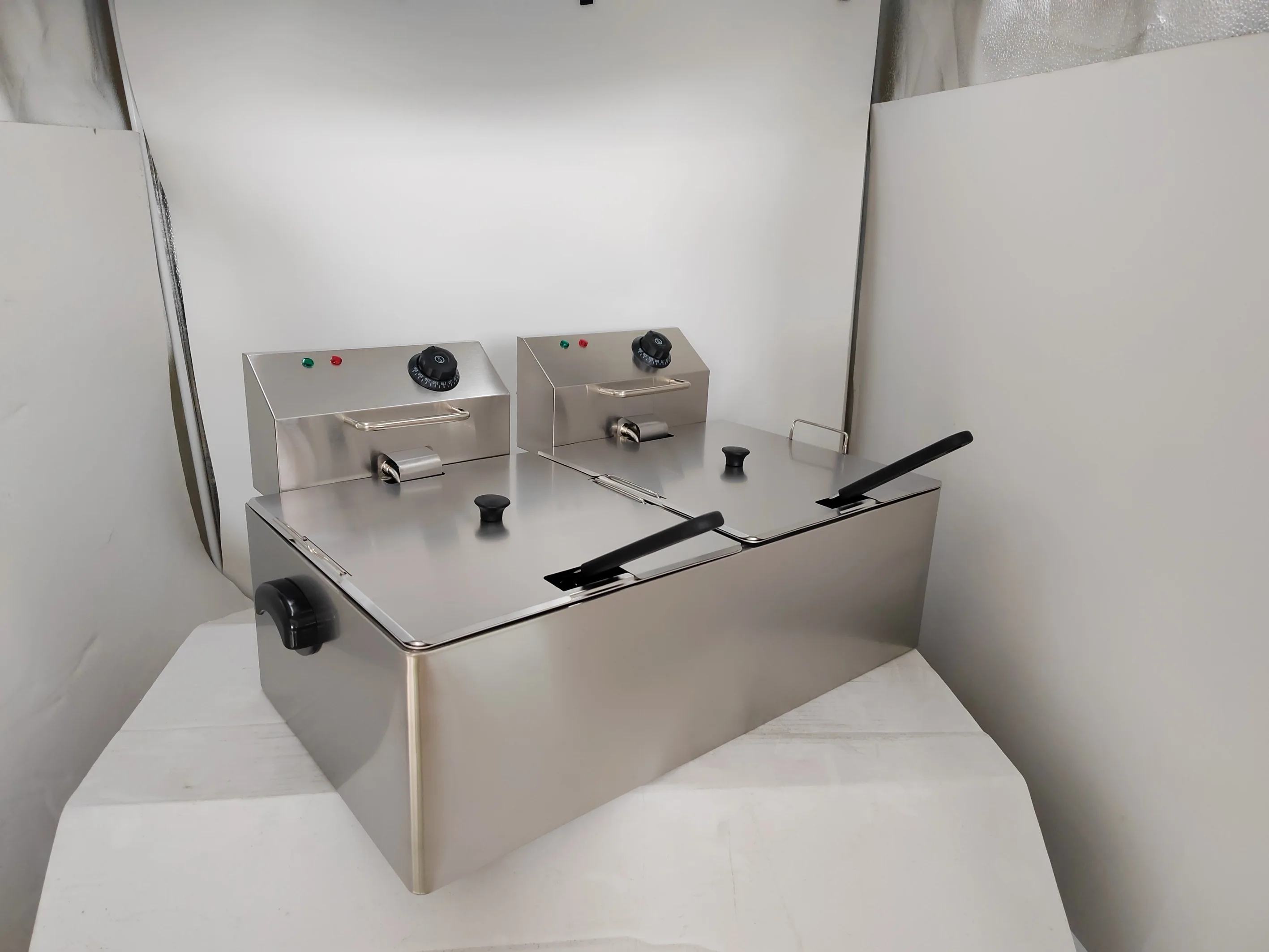 11L+11L Rounded High Quality Stainless Steel Commercial Electric Fryer for Fried Chicken and French Fries